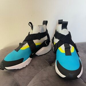 Nike Huarache City High Medium Blue Black White